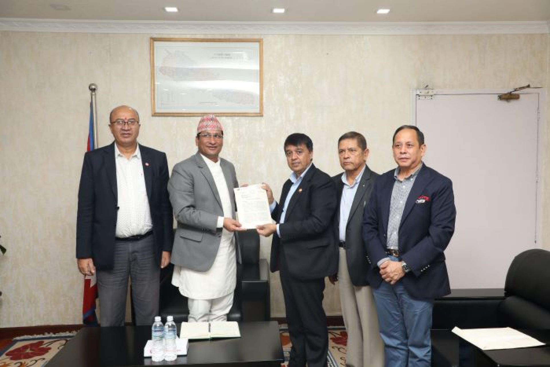 उर्जा विकासमा निजी क्षेत्रको सहकार्य आवश्यक छ, कानुनी समस्या समाधान गर्छौः उर्जा मन्त्री 